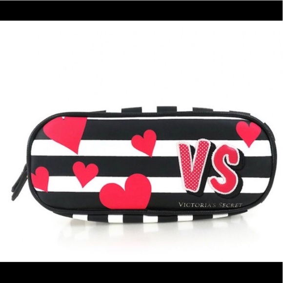 🆕 VICTORIA SECRET HEART COSMETIC BAG - Picture 1 of 5